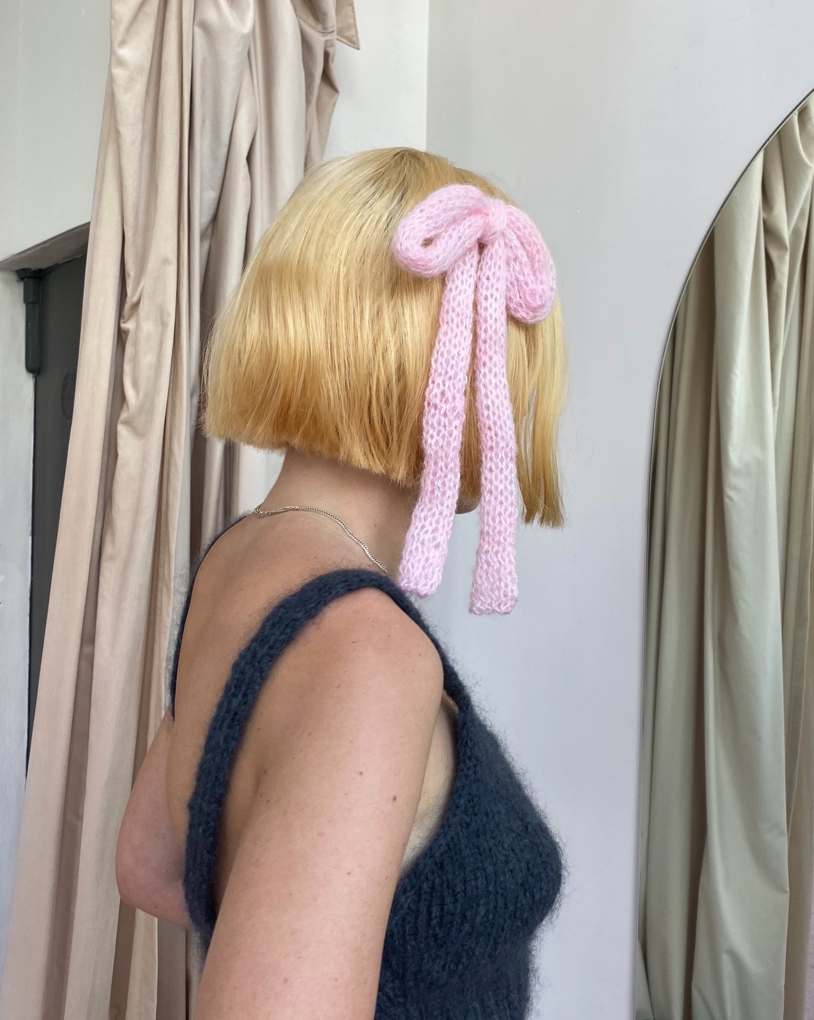 Mohair Bow Pink